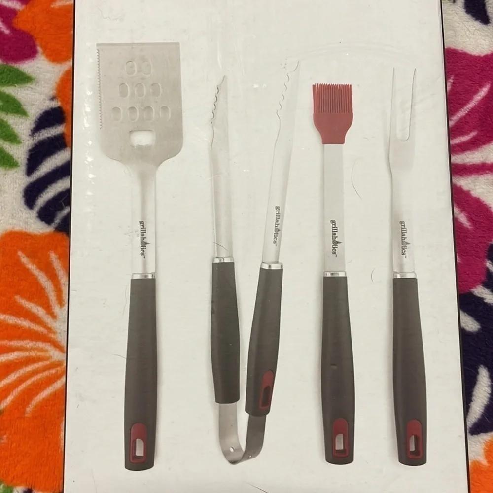Brand New Grillaholics BBQ 4-Piece Heavy Duty Stainless Steel Grill Tools Set